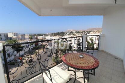 Appartement Spacieux avec Vue Imprenable sur Agadir